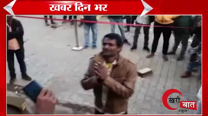 झांसी: Ssc का पेपर ना दे पाने पर छात्र का हाई वोल्टेज ड्रामा। #ssc #jhansi #bundelkhand