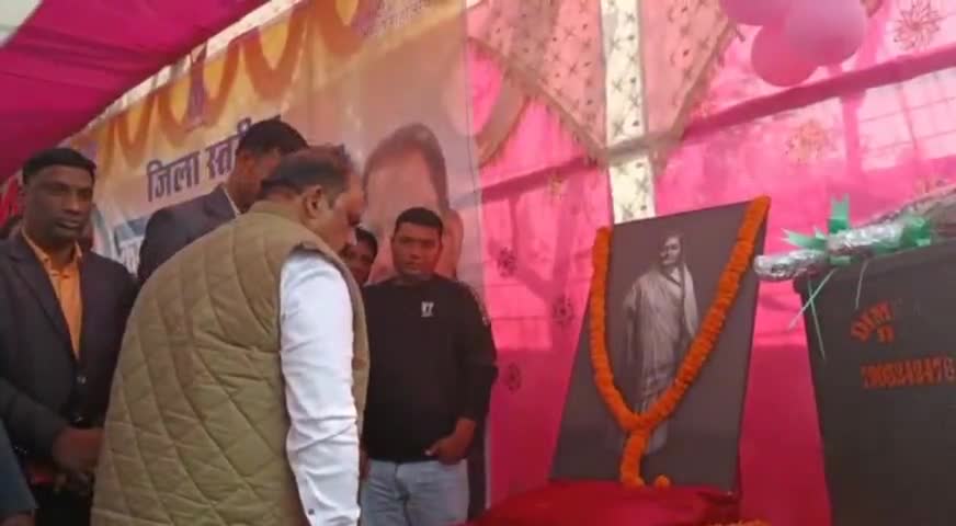 गढ़वा: गढ़वा सदर प्रखंड के हँसकेर में जिला स्तरीय कस्तूरबा समागम का आयोजन,मंत्री हुए शामिल#कस्तूरबा
