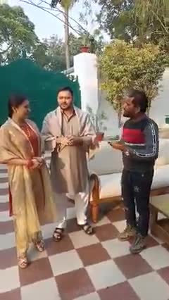जब भाभी RECHAL के लिए CHHOTU CHHALIYA ने गाया गाना, TEJASHWI भी खुशी से लगे झूमने
#chhotuchaliya #tejashwiyada