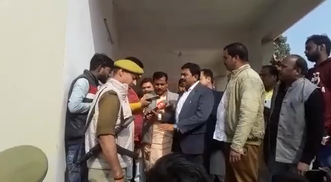 हमारे बड़े भाई #प्रभात_गुप्ता की हत्या के आरोपी अजय मिश्रा एक गुंडा है :राजीव गुप्ता तिकुनिया वाले