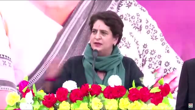 "एक मां क्यों संघर्ष करती है कि उसकी बेटी अपने पैरों पर खड़ी हो जाए? क्योंकि वह अपना संघर्ष अपनी बेटी को देना नहीं चाहती।" 

~ श्रीमती #priyankagandhi जी 

#यूपी_का_शक्ति_संवाद