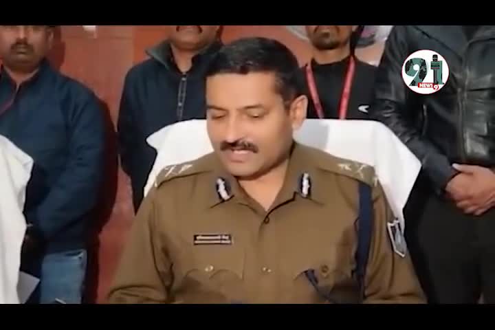 इंदौर पुलिस ने पकड़ा हथियारों का जखीरा#crimesachnews