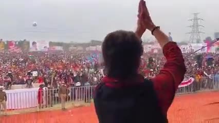 सशक्तिकरण का असली मतलब सत्ता में हो हिस्सेदारी,
एक बराबर हक मिलेगा, अब मजबूत बनेगी नारी।
#सुप्रभातUP