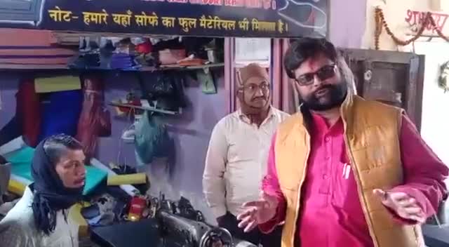 #मीना बाजार सासाराम मैं चोरों द्वारा लगातार चोरी कीजा रही पुलिस लापरवाह निष्क्रिय आशुतोष सिंह एनसीपी जिला अध्यक्ष रोहतास