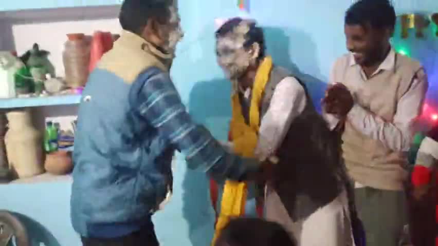 बड़े भाई श्री #संतसरण पटेल जी के नाती #सृजल पटेल को #जन्मदिन की बहुत बहुत बधाई  हार्दिक शुभकामनाएं....#पीसी पटेल जनसेवक