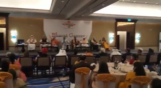 मान-मर्यादा-अनुशासन यही पहचान है हमारी 
हम #क्षत्रिय है सबसे ऊँची शान है हमारी।
श्री राजपूत करणी सेना  के संस्थापक आदरणीय #लोकेंद्र_सिंह जी कालवी #दुबई में भारत गौरव के सम्मान में #भारत_संस्कृति महोत्सव वमें #कांफ्रेंस बर्ता करते हुए।