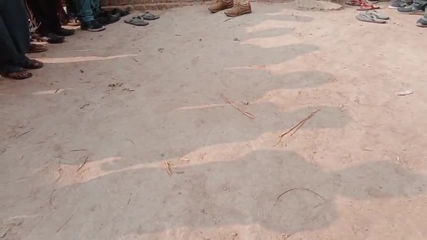मिश्रिख: #160 बालामऊ सु0 विधान में बसपा प्रत्याशी श्री तिलक चंद्र पासी जी ने ग्राम सभा त्यौना कलाँ सम्राट अशोक के स्थान पर ग्राम