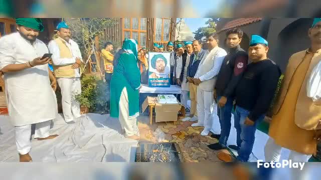 #धनौरा_विधानसभा में जयंत चौधरी जी का जन्मदिन बनाते हुए #जितेन्द्र_प्रताप_सिंह #राष्ट्रीय_लोकदल