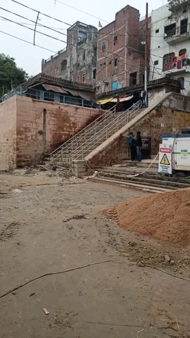 जौनपुर: jaunpur hanumanghat me ghaatt ka kaam  tezzi se chalta hua #jaunpurnews #jaunpur_ki_beti #abp_न्यूज_चैनल