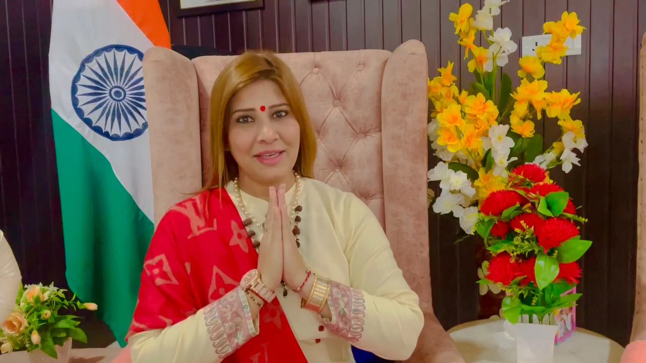 #HappyNewYear2022
अंग्रेज़ी नववर्ष २०२२ की आपको हार्दिक बधाई एवं शुभकामनाएँ।
