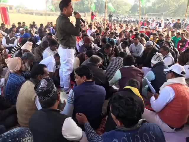 #पालोजोरी में झामुमो कार्यकर्ता सम्मेलन आयोजित।सैकड़ों की संख्या में कार्यकर्ताओं ने लिया भाग।संगठन मजबूती पर चर्चा।