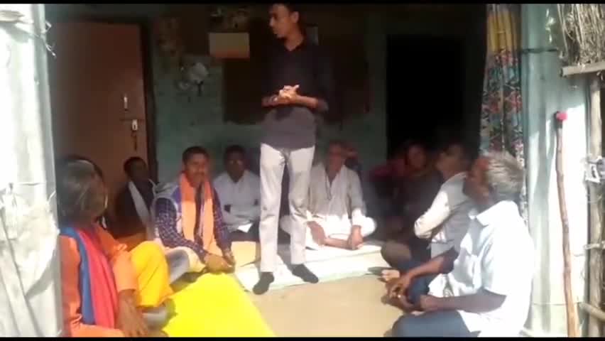 बेरला: झेरिया यादव समाज नवागढ के कटई राज के एकदिवसीय समाजिक बैठक में शामिल हुआ।
#जय_यादव_जय_माघव
#जय_श्री_कृष्ण