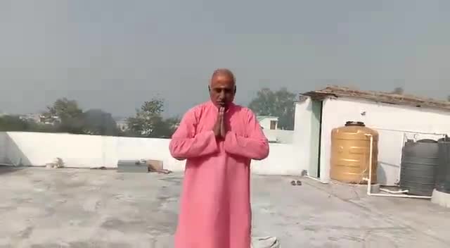 आजादी के 75वर्ष पूर्ण होने के शुभ अवसर पर गढ़वा से नागेंद्र भैया जी के द्वारा 13 बार सूर्य नमस्कार 
#75करोड़सूर्यनमस्कार