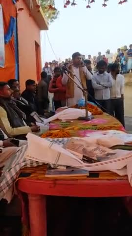 मखदुमपुर: #किसान_आंदोलन के समर्थन में 11 नवंबर 2021को #ऑल_इंडिया_साइकिल_यात्रा पर निकले #मखदुमपुर के #नौगढ़ ग्राम निवासी #धीरज #कु