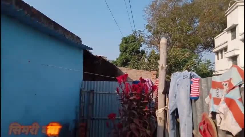 सिमरी बख्तियारपुर: सिमरी बख्तियारपु में नहर पर रह रहे लोग मौत के साए में जी रहे हैं बिजली विभाग की बेहद खतरनाक लापरवाही #बिजली विभाग #सिमरी