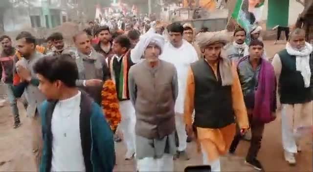 मेरे विधानसभा क्षेत्र #सादाबाद_( 79 )  में  #जन_आशीर्वाद पदयात्रा के #चौथे_दिन जनता जनार्दन का खूब आशीर्वाद प्राप्त हुआ... जय हिंद जय भारत 🇮🇳🙏🙏