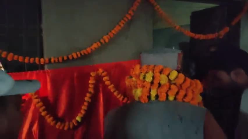 शाहजहांपुर: #ददरौल विधायक मानवेंद्र सिंह ने पंचायत भवन व हॉट बाजार का लोकार्पण किया व ग्रामीणों को कंबल भी वितरित किए