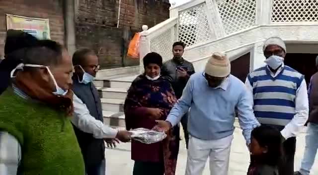 #एनसीपी जिलाध्यक्ष आशुतोष सिंह रोहतास बिहार @#साईं बाबा के मंदिर मे कम्बल का बितरण किया गया #युवा जिलाध्यक्ष अनिल सिंह
