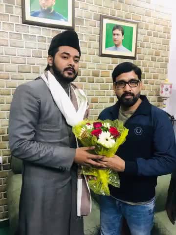 AMU छात्र संघ के उपाध्यक्ष जनाब हमज़ा सूफ़ियान साहब ने आज प्रदेश अध्यक्ष शौक़त अली साहब द्वारा AIMIM पार्टी की सदस्यता ग्रहण की और उन्हें युवा प्रदेश महासचिव नियुक्त किया गया
#AIMIMUttarPradesh
#UPElections2022