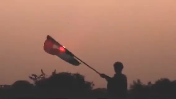बदलाव की बयार है,कांग्रेस इस बार है गाना यूपी में 
#लड़की_हूँ_लड़_सकती_हूँ