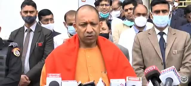 ♦️लखनऊ

मुख्यमंत्री योगी आदित्यनाथ पहुंचे KGMU

KGMU के कोविड सेंटर पहुंचे सीएम योगी
#खबरे