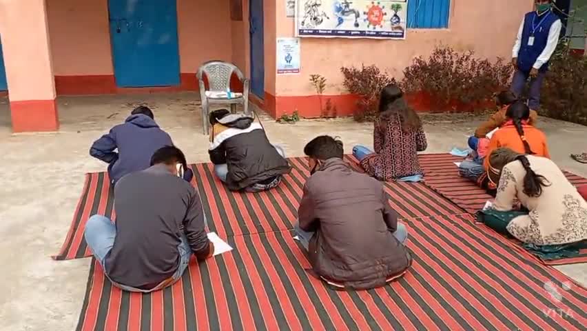 गुड्डू कुमार NYV सिरदला ने नवाबगंज मे करवाया स्वामी विवेकानंद के जीवनी पर निबंध प्रतियोगिता। #NYKS#EDUCATION#NYV#YUVA#