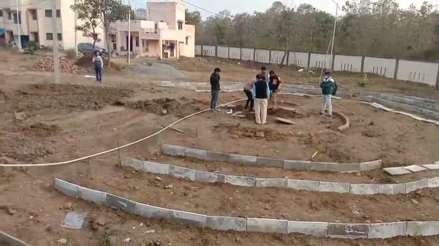 शाहपुर: महाविद्यालय में बन रही नवग्रह नक्षत्र वाटिका, राशि ग्रह के अनुसार लगाए जाएंगे पौधे
#महाविद्यालय