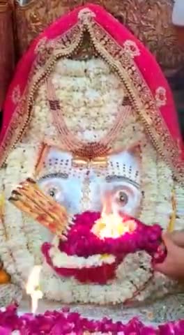 ज्ञानपुर: 🙏🌹।।जय श्री कालका माँ।।🌹🙏
  #आजसुबह के आरती श्रृंगार दर्शन# 
      #17जनवरी 2022 सोमवार#