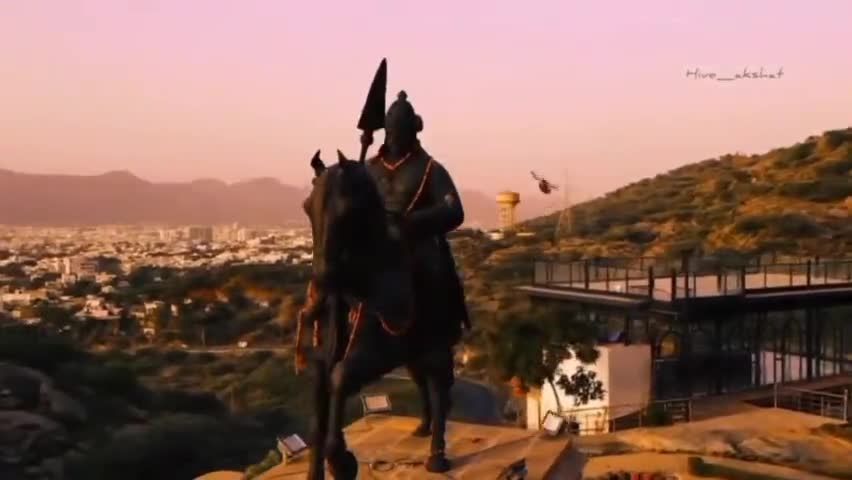 My humble tributes to the Great Warrior #MaharanaPratap on his #PunyaTithi today...🚩
#महाराणा_प्रताप #महाराणा_प्रताप