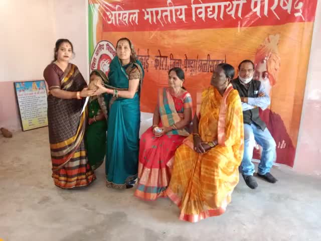 #AmritMahotsav 
  #अंत्योदय पंडित दीनदयाल उपाध्याय जी के दर्शन को समाज के अंतिम व्यक्ति तक विकास पहुंचाने वाले भारतरत्न श्री अटल बिहारी वाजपेई जी ने देश को एक नई दिशा दी थी । सुशासन स्थापित किया था। जिसे चरितार्थ करते हुए भाजपा महिला मोर्चा