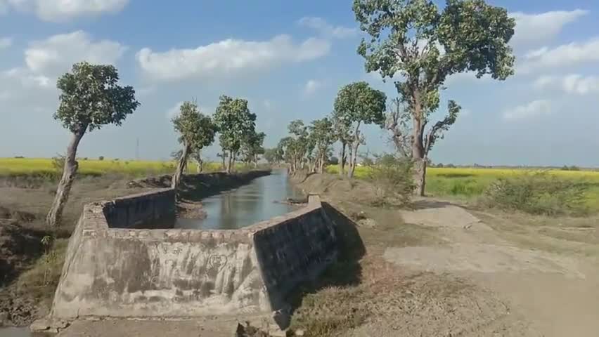 आज फिर हुआ मौसम साफ तेज हवाओ के साथ आसमान मे हल्के बादल छाये रहे #बावनमाताकीझोपडीयां #बारां