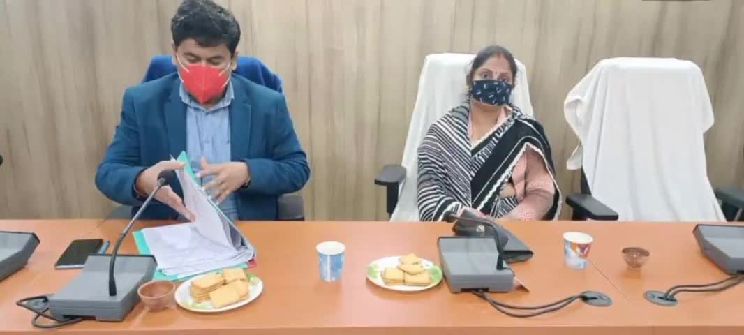 गढ़वा: शहर के नगर परिषद कार्यालय में गणतंत्र दिवस को लेकर की गई बैठक #नगर #परिषद