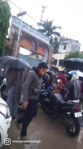 बिजनौर: #upted #hangama
200+ bacho k chute upted k exam huwa hangama