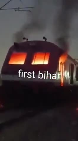 विशाल छात्रा #आंदोलन #आरा #भोजपुर  #ntpc #results  #news #रेलवे_फरिक्षा #बिहार #bjp #modi #rrb #railways #कोरोना