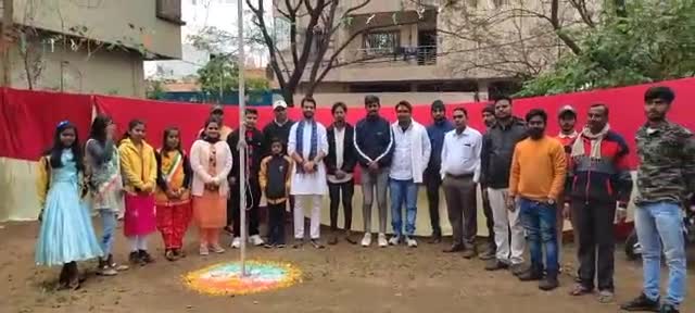#गणतंत्रदिवस के शुभ अवसर पर #रामगढ़_बचाओ_संघर्ष_समिति के प्रधान कार्यालय में झंडोत्तोलन किये। 
-----
#RepublicDayInday
