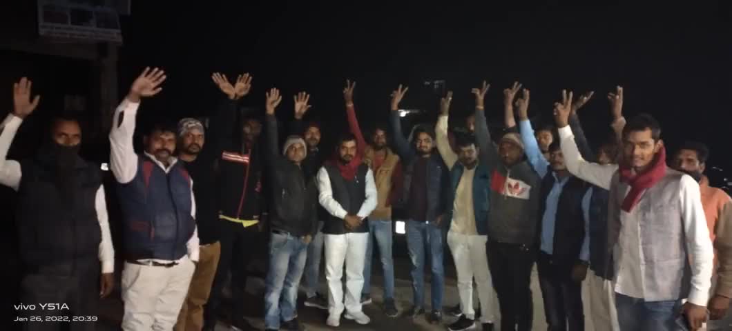 ✨✨#मिशन2022✨✨
#भागीदारी_परिवर्तन_मोर्चा से संयुक्त प्रत्याशी आदरणीय #सुनील_मौर्य  विभिन्न गांवों में जनसंपर्क और कार्यक्रम में शामिल हुए
""जिसकी जितनी संख्या भारी उसकी उतनी हिस्सेदारी""