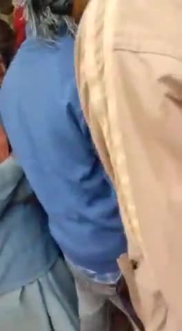 शीतलहरी ठंड में यूरिया ना मिलने के कारण किसान हो रहे हैं परेशान #patarghat #urea #farmerprotest