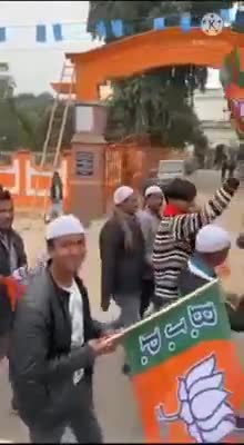 यूपी में छाया है #भगवा रंग
जनता है #भाजपा के संग..

#BJPUttarPradesh