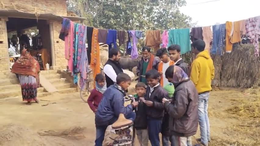 कप्तानगंज विधानसभा क्षेत्र में जन अधिकार पार्टी से प्रत्याशी सुनील मौर्य जी जन सम्पर्क करते हुए #BabuSinghKushwaha #JanAdhikarParty