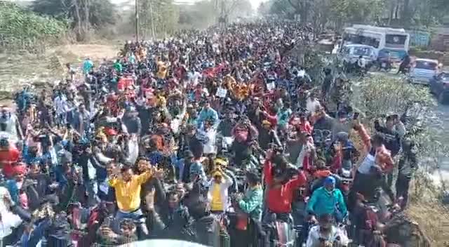 चन्द्रपुरा: #nahi chalegi bhojpuri Aur magdh language nahi chalegi jharkhandi language sirph chalegi khoob darsaya hai jharkhand ke