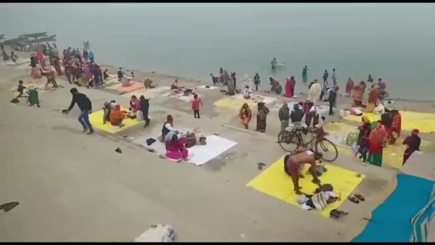 ज़मानिया: मौनी अमावस्या तिथि पर श्रद्धालुओं ने जमानियां के गंगा घाटों पर मौन होकर लगाई आस्था की डुबकी #मौनी_अमावस्या