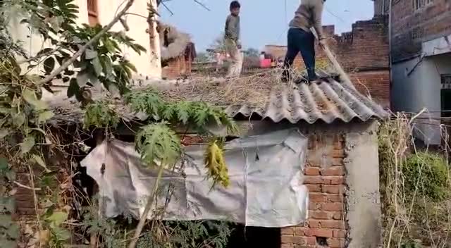 हिलसा: कुछ घरों को हटा कर बिहार सरकार की भूमि को अतिक्रमण मुक्त किया जाना है।#anchl# #tharthari#