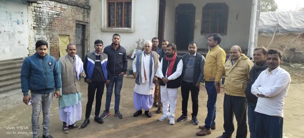युवाओं को भागीदारी के लिए आंदोलन नहीं करना पड़ेगा बस अपना अमूल वोट #भागीदारी_परिवर्तन_मोर्चा को दे..!!
#जिसकी_जितनी_संख्या_भारी..!!
#उसकी_उतनी_हिस्सेदारी..!!

#BabuSinghKush5