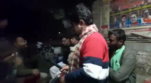चुनार: अबकी बारी VIP  पड़ेगी निषाद पार्टी पर भारी
#VIP #MUKESH SAHANI #SANJAY NISHAD #PRAVIN NISHAD #Mirazapur #Chunar