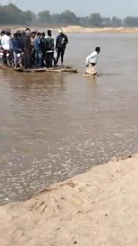 सकरी नदी में फिर से जुगाड़ करना चालू लोगों को हो रही परशानी अचानक #manojkumar#qwryuiiqertyuuj