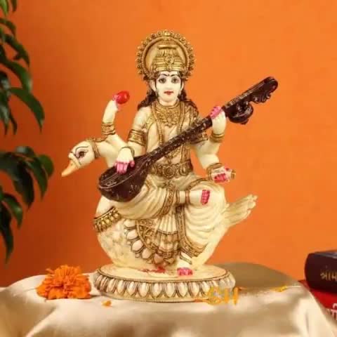 आप सभी को बसंत पंचमी की हार्दिक शुभकामनाएँ। मां सरस्वती की कृपा सब पर बनी रहे।

#BasantPanchami #pankajsinghaap