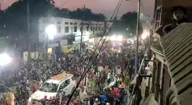 मथुरा: #akhileshyadav #rally #jansamparkvidisha Kal raat mathura mein akhilesh yadav aur jayant chaudari mathura mein
