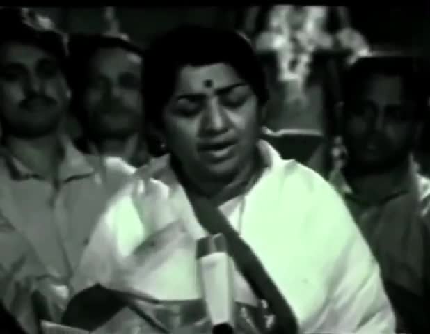 यह गीत स्वातंत्र्यवीर विनायक दामोदर सावरकर जी द्वारा लिखा गया था, जिसे पंडित हृदयनाथ मंगेशकर ने संगीतबद्ध किया और #लता_मंगेशकर द्वारा गाया गया।

ॐ शांति शांति शांति