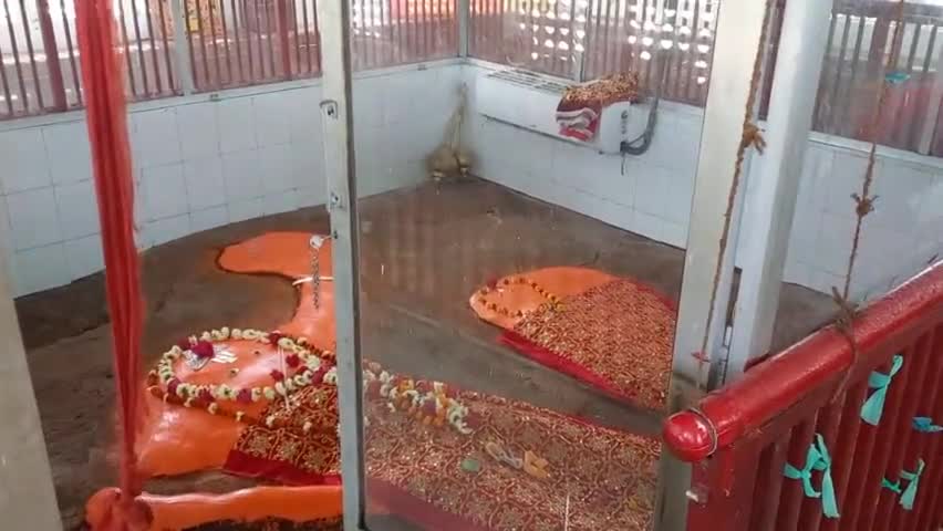 ##बजरंगबली  की अनोखी  प्रतिमा  जो प्रकृति  की देन है ##