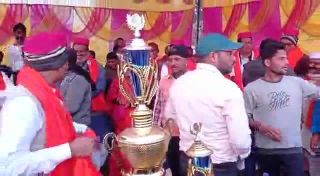 दरभंगा: NYCC के द्वारा आयोजित क्रिकेट टूर्नामेंट के फाइनल मुकाबला का हुआ समापन...
#news #cricketnews #breakinnews #latest